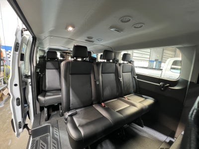 2026 Ford Transit Passenger Wagon XL