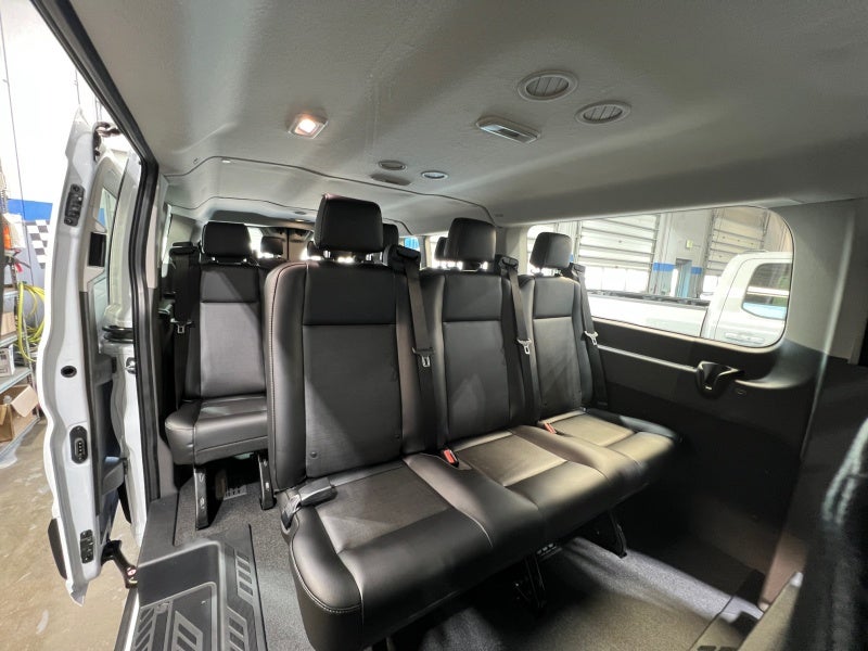 2026 Ford Transit Passenger Wagon XL