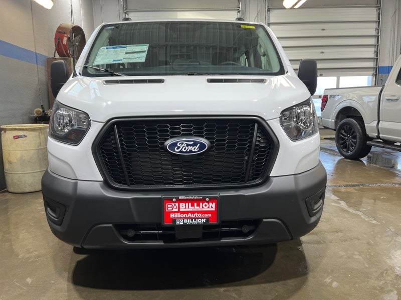 2026 Ford Transit Passenger Wagon XL