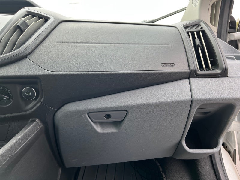 2019 Ford Transit Passenger Wagon XLT