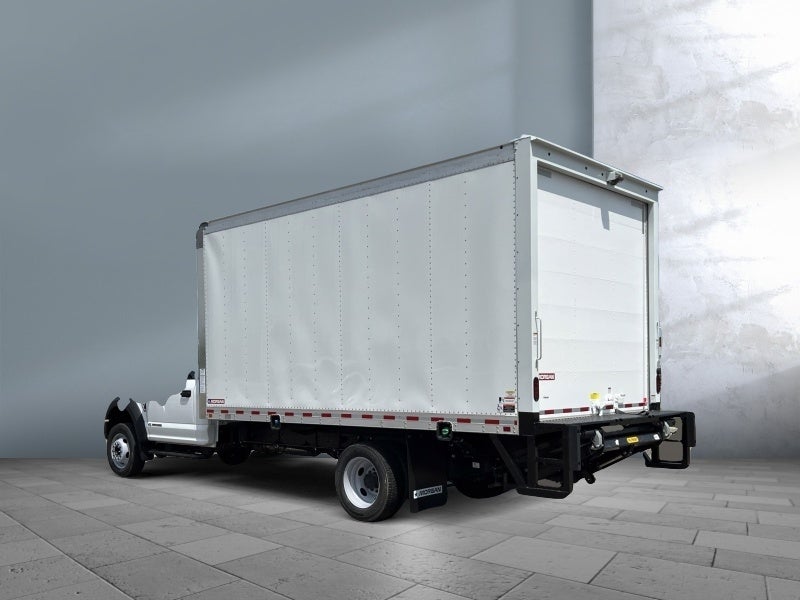 2022 Ford Super Duty F-550 DRW XL