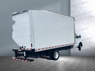 2024 Ford E-Series Cutaway E-450 DRW 176" WB