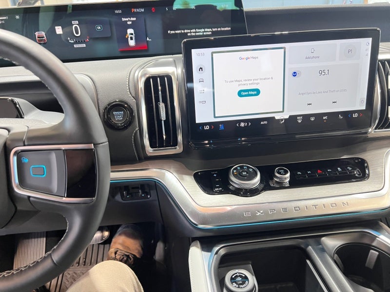 2027 Ford Expedition Max Platinum