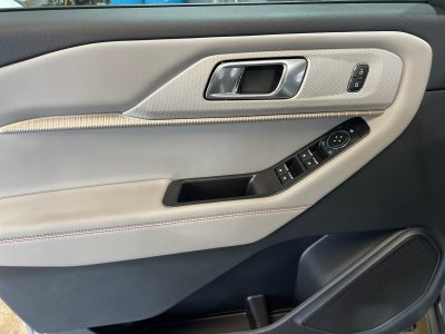 2026 Ford Explorer Base