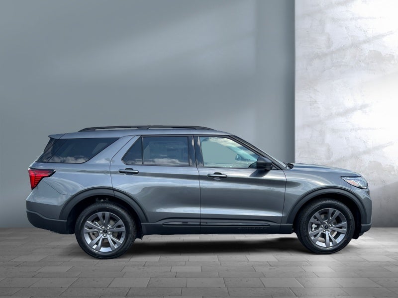 2026 Ford Explorer Base