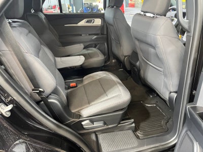 2027 Ford Explorer Active w/200A Pkg