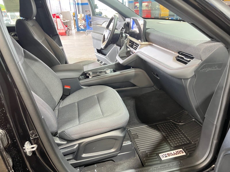 2027 Ford Explorer Active w/200A Pkg