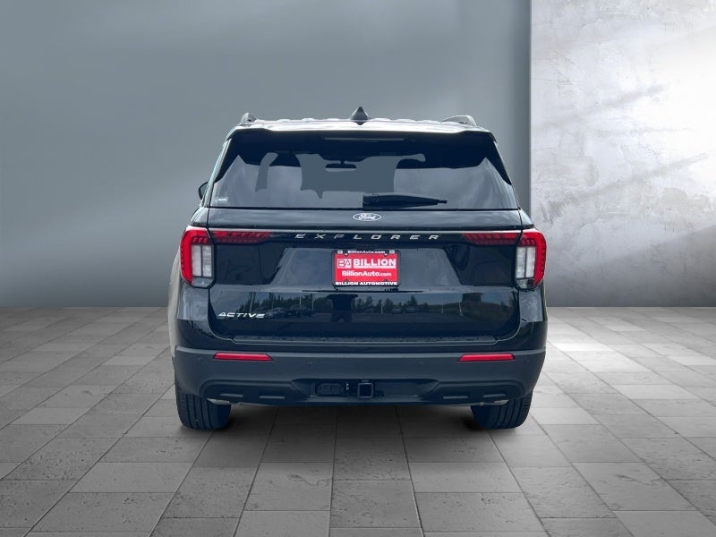 2027 Ford Explorer Active w/200A Pkg
