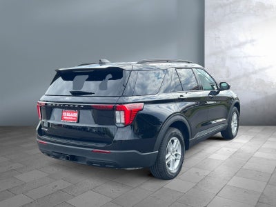 2027 Ford Explorer Active w/200A Pkg