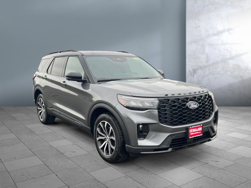 2027 Ford Explorer ST-Line