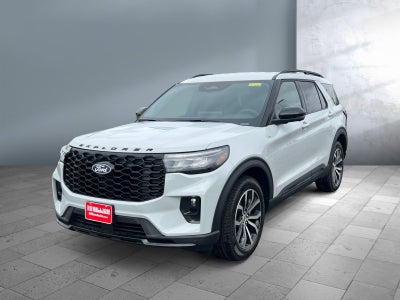 2027 Ford Explorer ST-Line