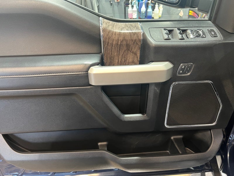 2017 Ford Super Duty F-250 SRW Lariat