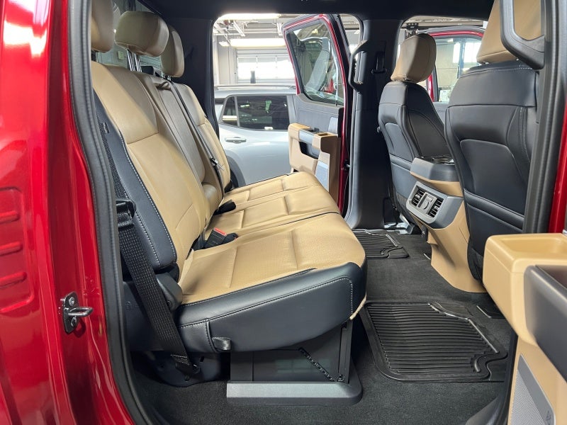 2025 Ford Super Duty F-250 SRW LARIAT