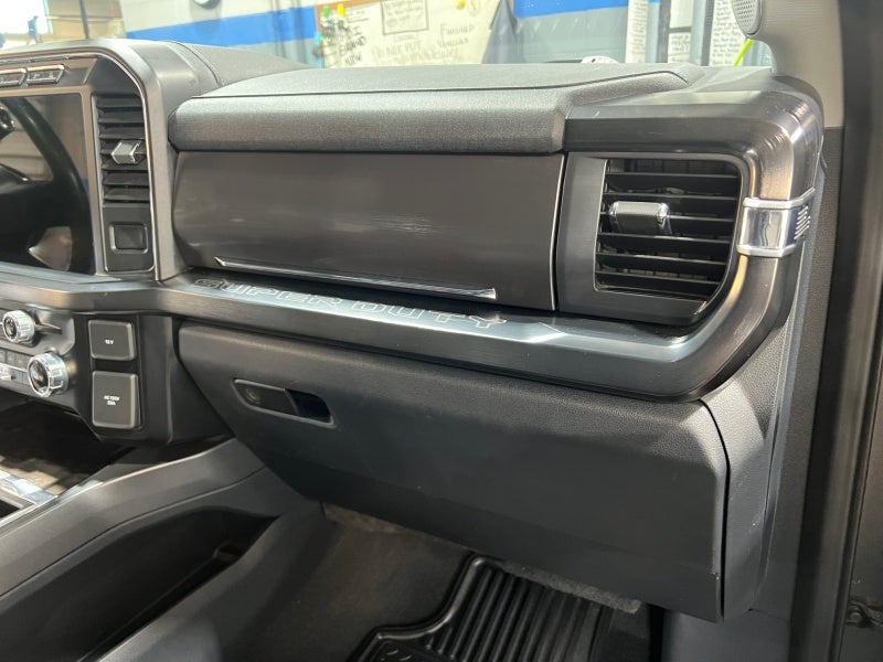 2023 Ford Super Duty F-250 SRW LARIAT