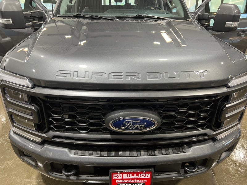 2023 Ford Super Duty F-250 SRW LARIAT