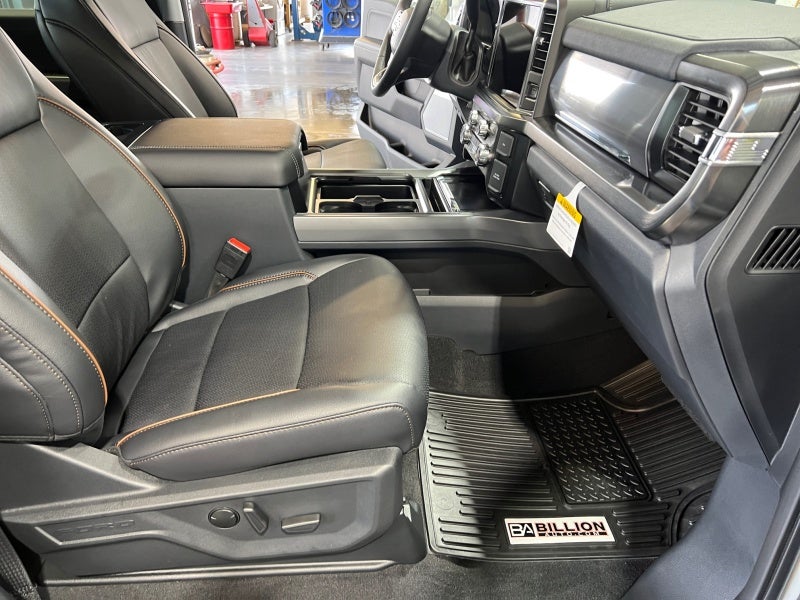2026 Ford Super Duty F-350 SRW F-350® Lariat®