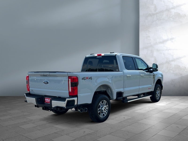2026 Ford Super Duty F-350 SRW F-350® Lariat®