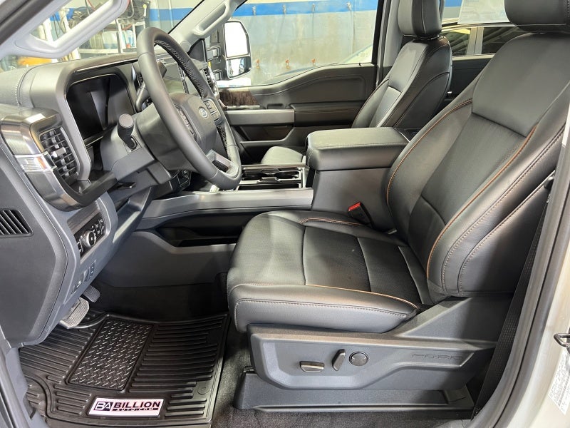 2026 Ford Super Duty F-350 SRW F-350® Lariat®