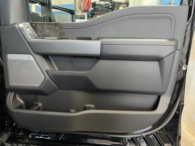 2026 Ford Super Duty F-350 SRW F-350® Lariat®