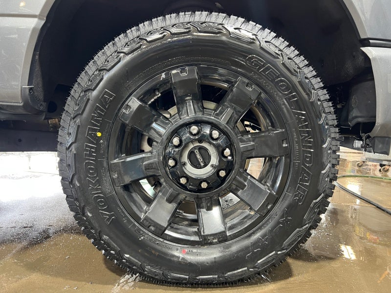 2024 Ford Super Duty F-350 SRW LARIAT