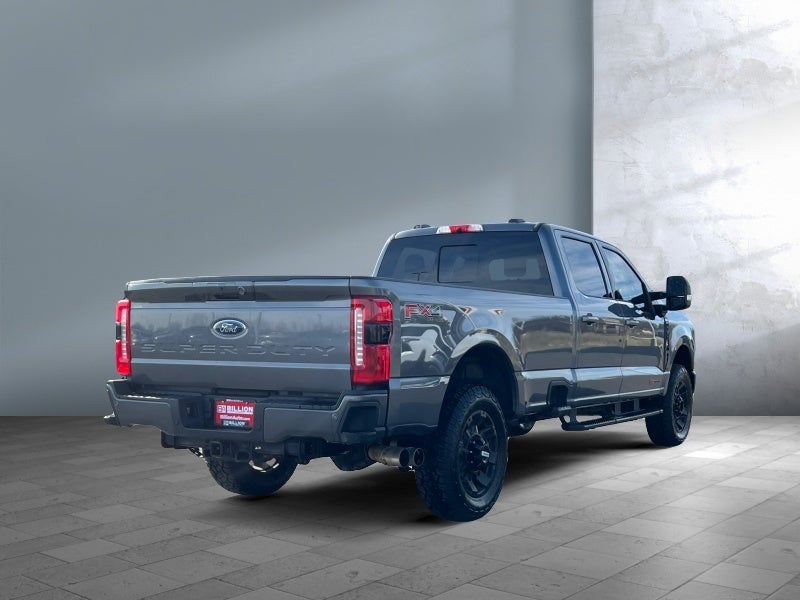 2024 Ford Super Duty F-350 SRW LARIAT