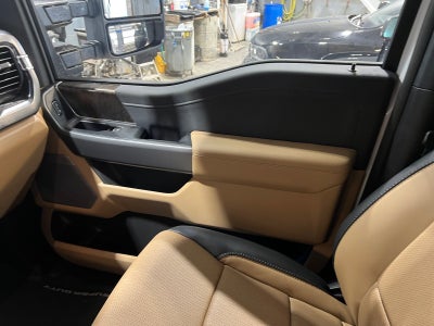 2026 Ford Super Duty F-350 SRW LARIAT