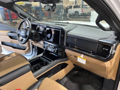 2026 Ford Super Duty F-350 SRW LARIAT