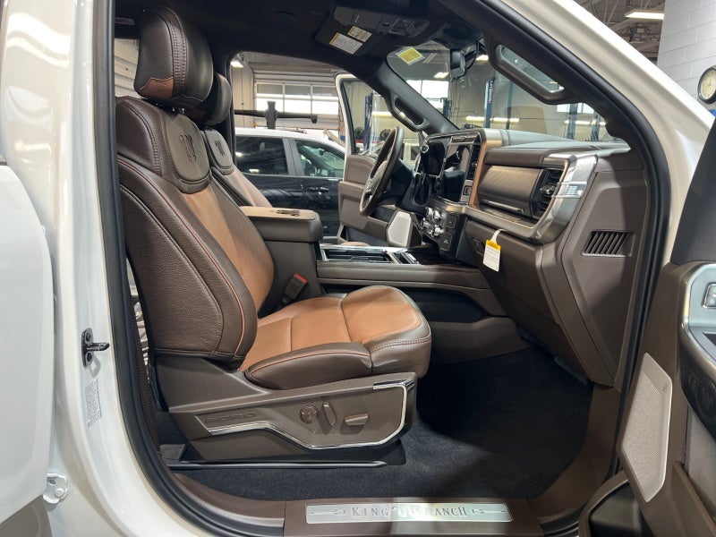 2026 Ford Super Duty F-350 SRW F-350® King Ranch®