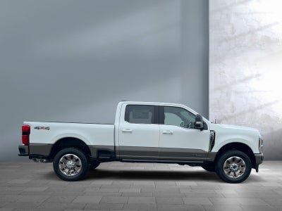 2026 Ford Super Duty F-350 SRW F-350® King Ranch®