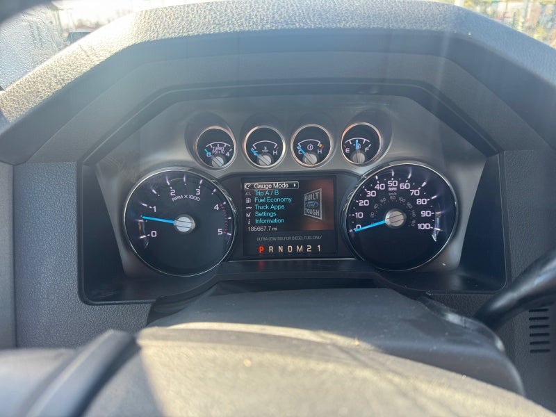 2013 Ford Super Duty F-350 SRW Pickup Lariat