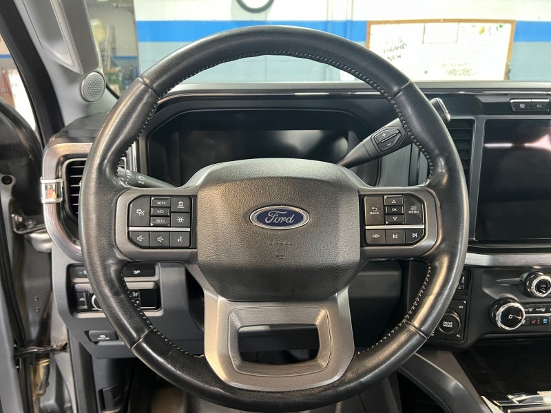 2024 Ford Super Duty F-350 SRW LARIAT