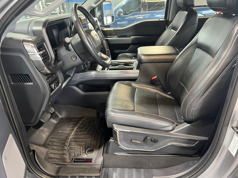 2024 Ford Super Duty F-350 SRW LARIAT