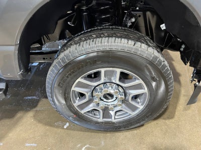 2026 Ford Super Duty F-350 SRW F-350® Lariat®