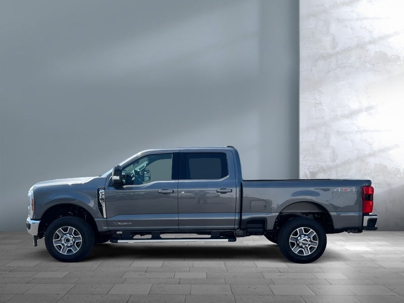 2026 Ford Super Duty F-350 SRW F-350® Lariat®