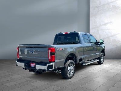 2026 Ford Super Duty F-350 SRW F-350® Lariat®