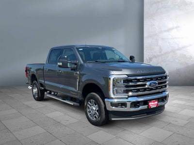 2026 Ford Super Duty F-350 SRW F-350® Lariat®