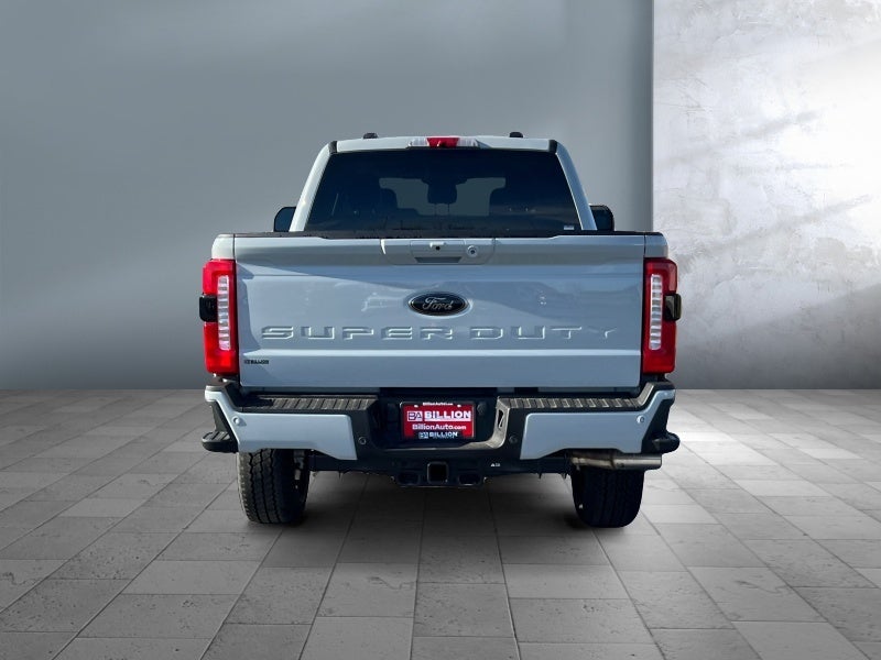 2026 Ford Super Duty F-350 SRW F-350® Lariat®