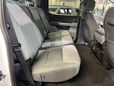 2026 Ford Super Duty F-350 DRW XLT