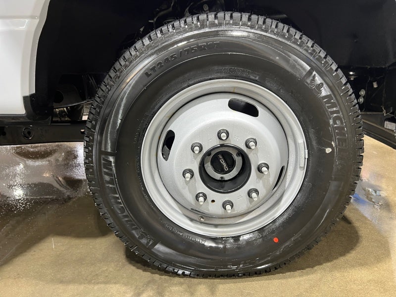 2026 Ford Super Duty F-350 DRW XLT