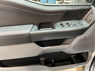 2026 Ford Super Duty F-350 DRW XLT