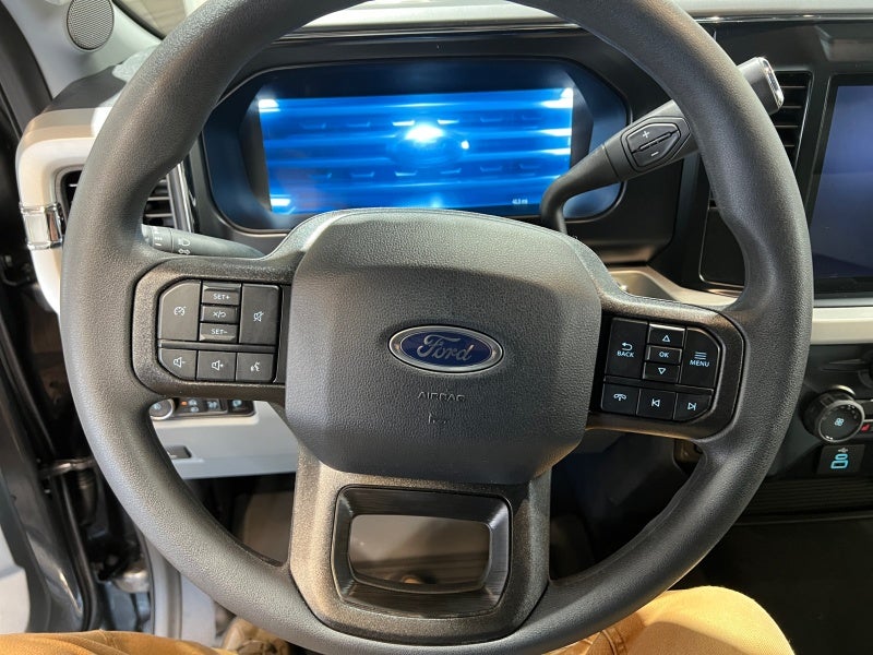 2026 Ford Super Duty F-350 DRW XLT