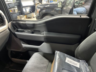 2026 Ford Super Duty F-350 DRW XLT