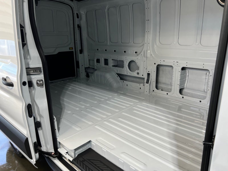 2026 Ford Transit Cargo Van T-350 HD 148" Med Rf 9950 GVWR AWD