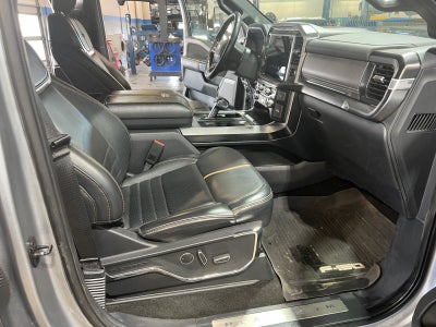 2022 Ford F-150 Platinum