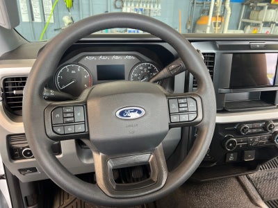 2025 Ford Super Duty F-350 SRW XL