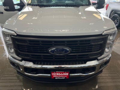 2025 Ford Super Duty F-350 SRW XL