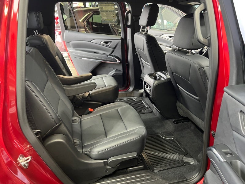 2026 Chevrolet Traverse AWD LT