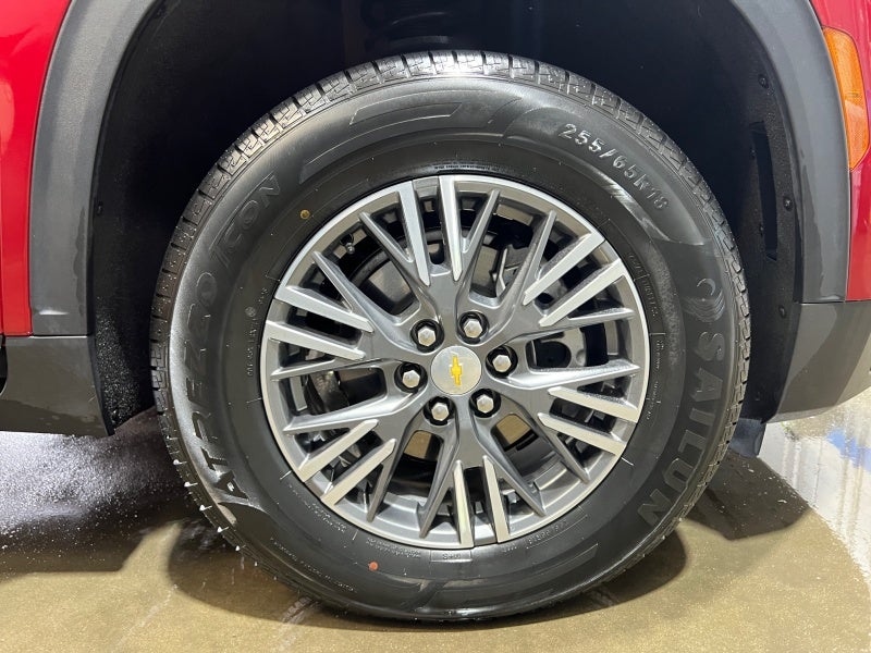2026 Chevrolet Traverse AWD LT