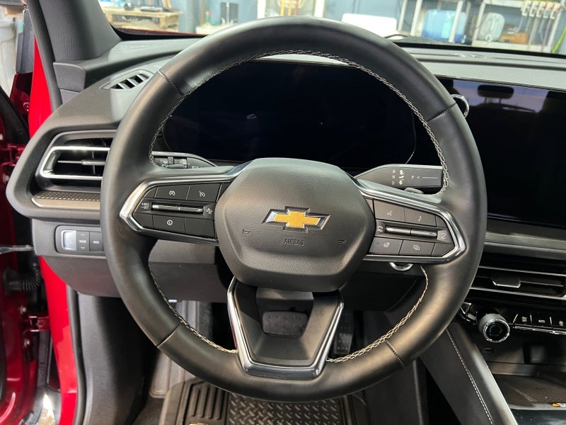 2026 Chevrolet Traverse AWD LT