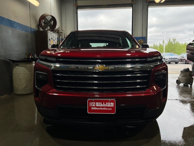 2026 Chevrolet Traverse AWD LT